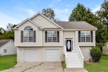 9407 ROLLINGHILLS DR JONESBORO, GA 30238